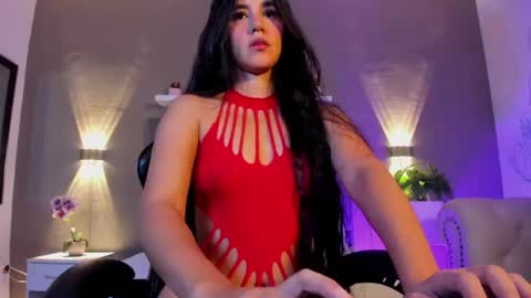L U N A  online show from July 2026 12:51:02 PM