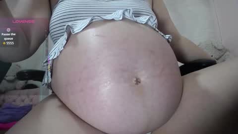 Snapshot of lunnadoll chatting on October 2025 03:37:01 AM Katty what ever do you want on my pv is for extra tokens minimi 250 tks ty u for understand online show from October 2025 03:37:01 AM