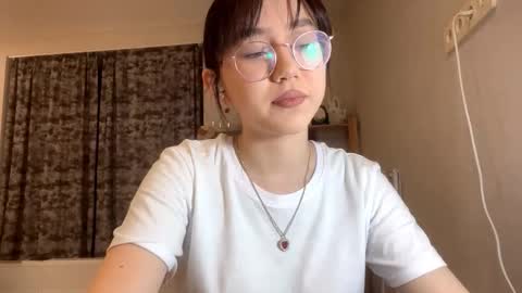 Roxie online show from February 2026 03:11:02 PM