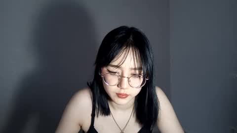 Roxie online show from March 2026 02:33:01 PM