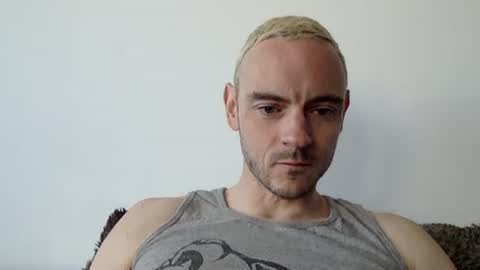 Snapshot of lupine_666 chatting on September 2025 09:09:02 AM Lupine online show from September 2025 09:09:02 AM