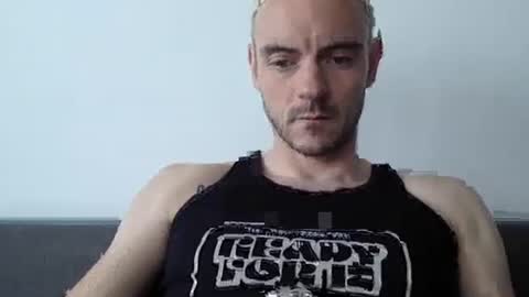 Snapshot of lupine_666 chatting on September 2025 11:43:01 AM Lupine online show from September 2025 11:43:01 AM