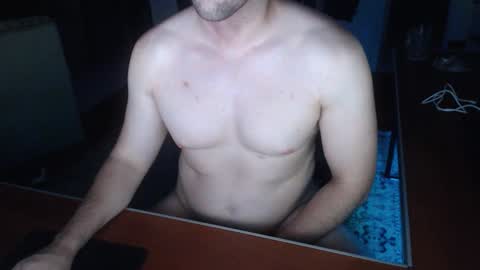 Snapshot of luquitass_85 chatting on December 2025 06:42:02 AM Lucas online show from December 2025 06:42:02 AM