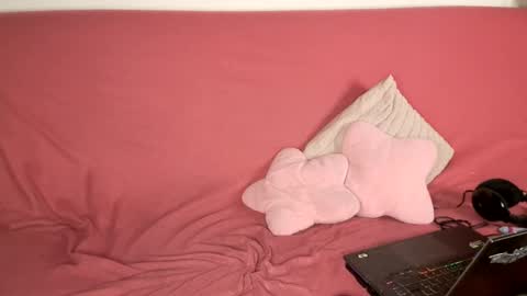 Luros Modasy online show from February 2025 08:35:02 PM