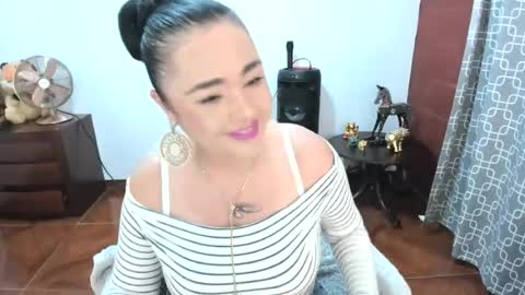 PAULINA online show from June 2026 06:50:01 PM