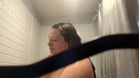 Snapshot of luscious_lynn1024 chatting on November 2025 05:23:01 PM Luscious Lynn online show from November 2025 05:23:01 PM