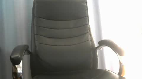 Luk online show from December 2024 05:25:01 PM