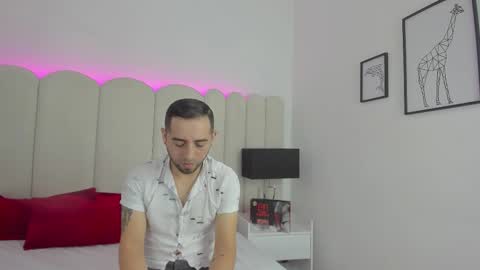 Snapshot of lushian_luna chatting on November 2025 03:13:02 PM Lushian And Luna online show from November 2025 03:13:02 PM