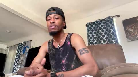 LUST online show from November 2025 06:31:02 PM