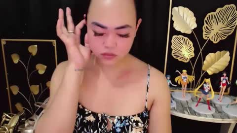 Trina online show from April 2026 07:03:01 AM