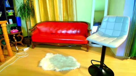 Deea And Chris online show from September 2025 06:35:01 PM