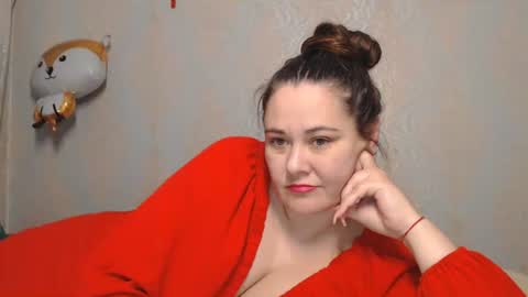 lustifulm online show from June 2026 07:42:01 PM