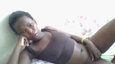 Snapshot of lustrousnerd chatting on February 2025 07:09:02 AM Noreh online show from February 2025 07:09:02 AM