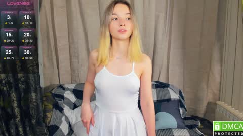 Isabel online show from January 2025 07:11:01 PM