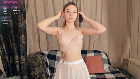 Isabel online show from January 2025 07:48:01 PM