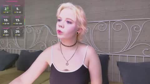 SALLY online show from October 2025 04:40:02 AM