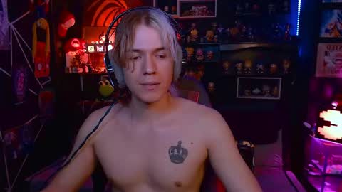 Snapshot of lustymatt chatting on October 2025 06:36:02 AM lustymatt online show from October 2025 06:36:02 AM