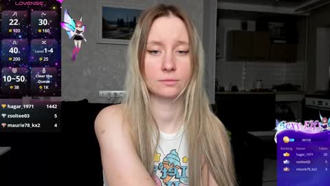 Snapshot of lusyagreenberg chatting on February 2025 08:31:01 PM LusyaGreenberg online show from February 2025 08:31:01 PM