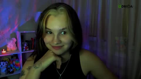 Snapshot of luvmeeow chatting on November 2025 02:02:02 AM Ann online show from November 2025 02:02:02 AM