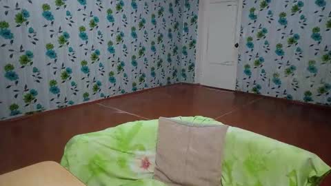 Mike online show from November 2025 08:08:01 PM