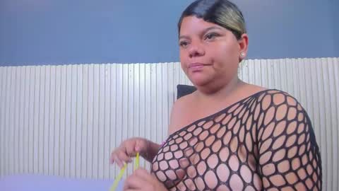 Luxe3 online show from September 2025 10:04:02 AM