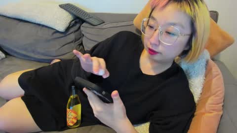 Snapshot of luxgray chatting on January 2025 01:04:02 AM LuxGray online show from January 2025 01:04:02 AM