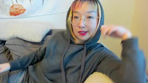 Snapshot of luxgray chatting on January 2025 09:58:01 PM LuxGray online show from January 2025 09:58:01 PM