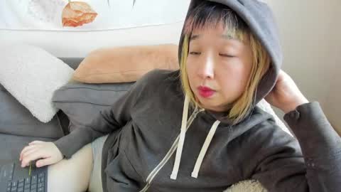 Snapshot of luxgray chatting on February 2025 07:38:02 PM LuxGray online show from February 2025 07:38:02 PM