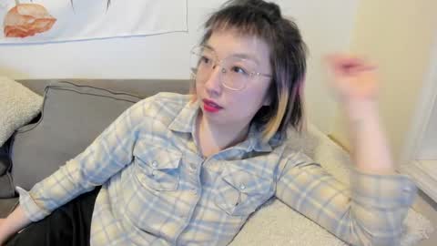 Snapshot of luxgray chatting on March 2025 11:16:02 PM LuxGray online show from March 2025 11:16:02 PM