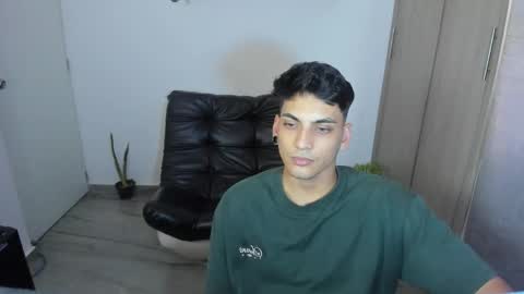 Snapshot of luxrx chatting on May 2026 08:25:01 PM luxrx online show from May 2026 08:25:01 PM
