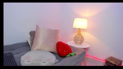 Snapshot of luz_gomez chatting on February 2025 01:08:01 AM Luz Gomez online show from February 2025 01:08:01 AM