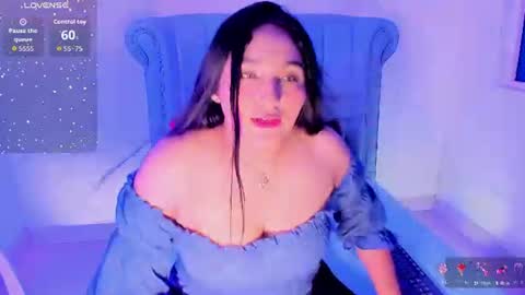 LYA DUBOIS  online show from June 2026 09:13:02 PM