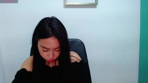  Lya  online show from February 2025 06:15:02 PM