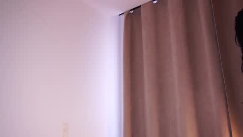 Lyhana Lee online show from March 2026 02:46:02 PM