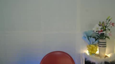 Snapshot of lykafox_xx chatting on February 2025 07:00:02 AM alexa online show from February 2025 07:00:02 AM