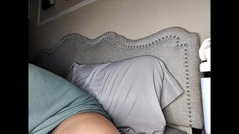 Snapshot of lylajades chatting on December 2024 03:04:02 AM Olivia online show from December 2024 03:04:02 AM