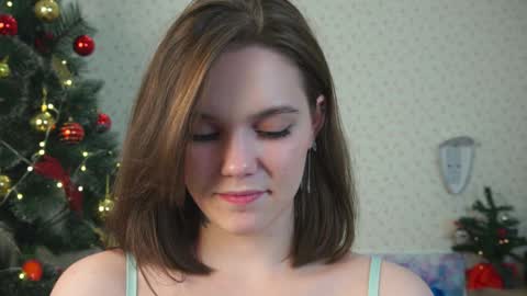 Snapshot of lyle_art chatting on December 2024 09:18:02 AM hi im Lyle online show from December 2024 09:18:02 AM