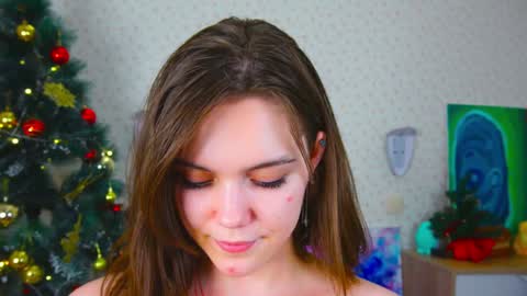 Snapshot of lyle_art chatting on December 2024 09:31:01 AM hi im Lyle online show from December 2024 09:31:01 AM