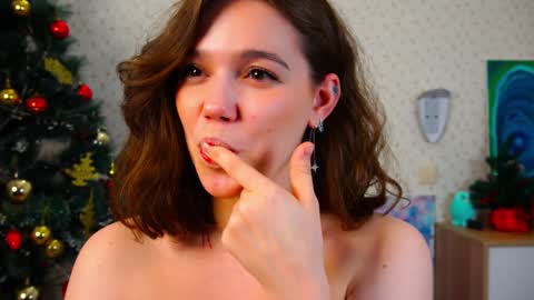 Snapshot of lyle_art chatting on January 2025 09:15:01 AM hi im Lyle online show from January 2025 09:15:01 AM