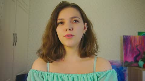 Snapshot of lyle_art chatting on January 2025 09:48:01 AM hi im Lyle online show from January 2025 09:48:01 AM