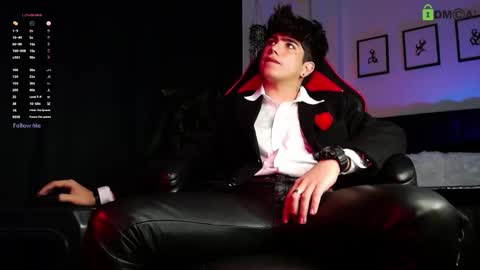 Lyle Bennett Freelance Model online show from February 2026 01:41:02 PM