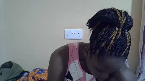 lyn_anna online show from November 2025 07:52:02 AM