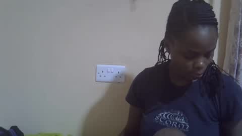 lyn_anna online show from December 2025 08:52:02 AM