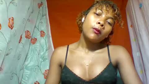 lyndah19 online show from January 2026 09:30:02 PM