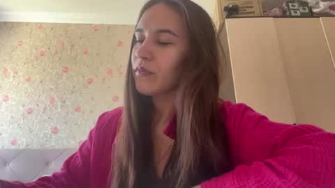 Lyndi online show from June 2026 07:24:01 AM