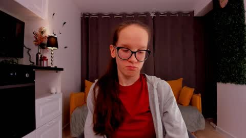 Sara online show from February 2025 11:16:01 PM