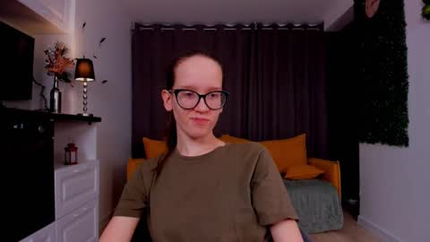 Sara online show from March 2025 01:42:02 AM