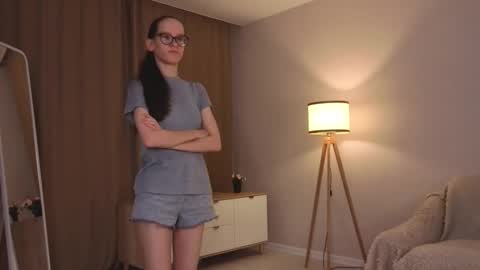 Sara online show from February 2026 04:10:02 PM