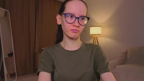 Sara online show from March 2026 04:23:01 PM