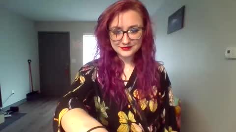 Lynn  online show from March 2026 04:33:02 PM